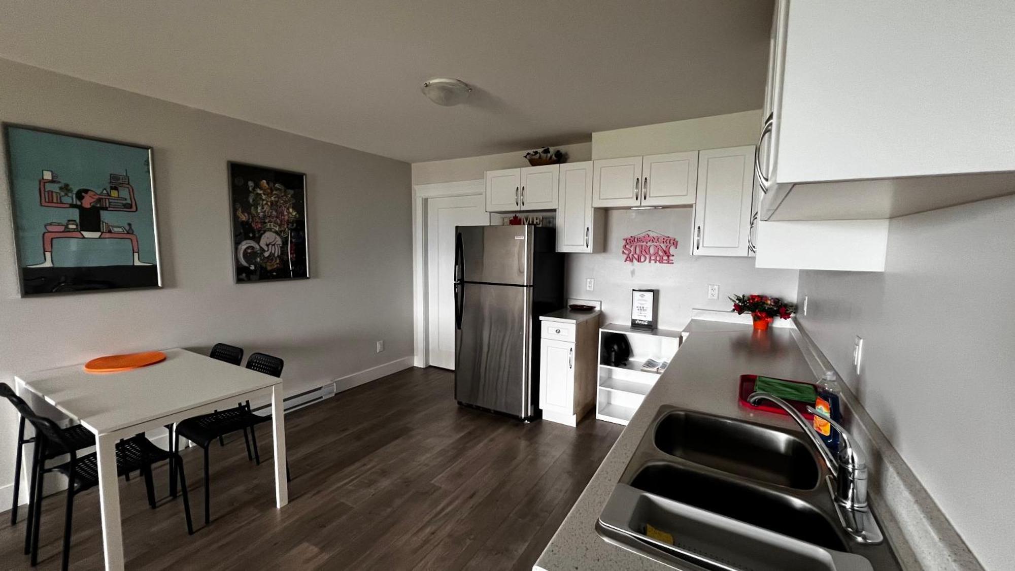 Kelowna New Lake View 2Bedrooms Close Big White Εξωτερικό φωτογραφία